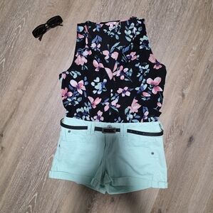 Candie's Watercolor Floral Sleeveless Tank Top